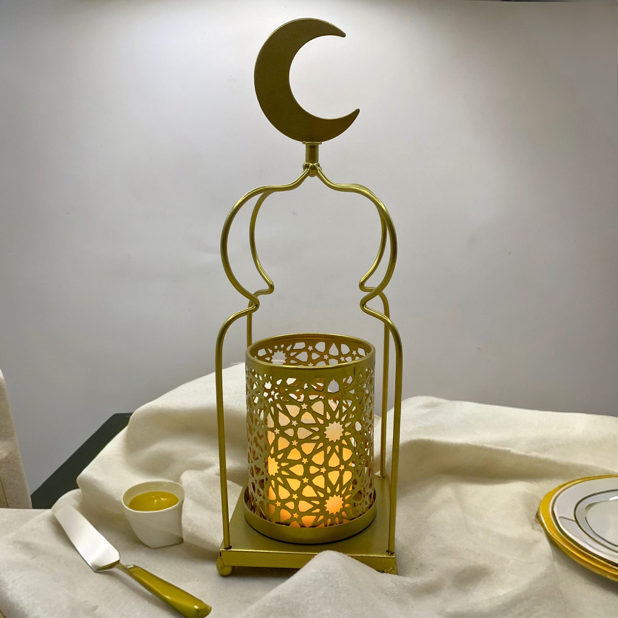 Islamic Crescent Candle Holder Gold