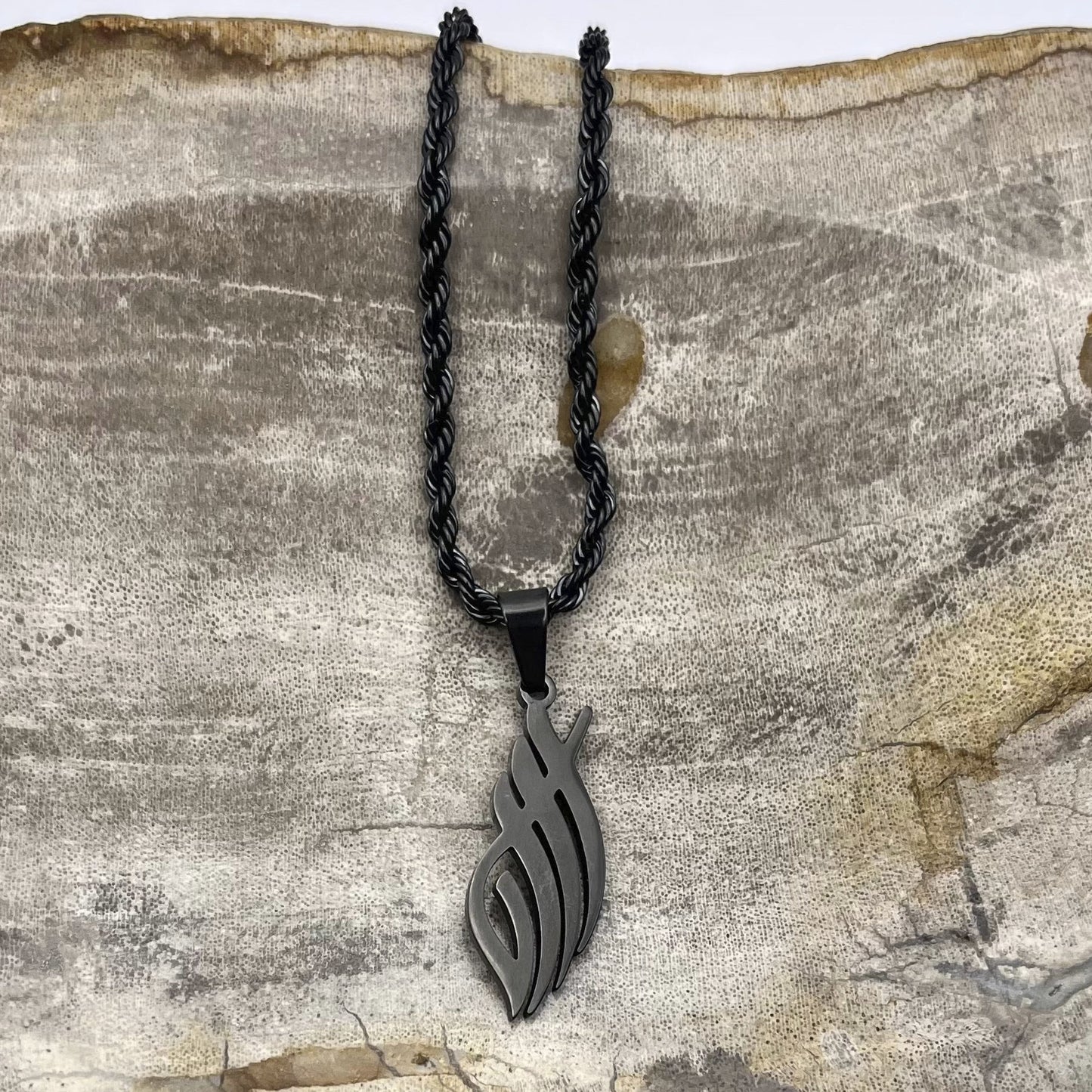 Allah Calligraphy Necklace | Men - eRayyan