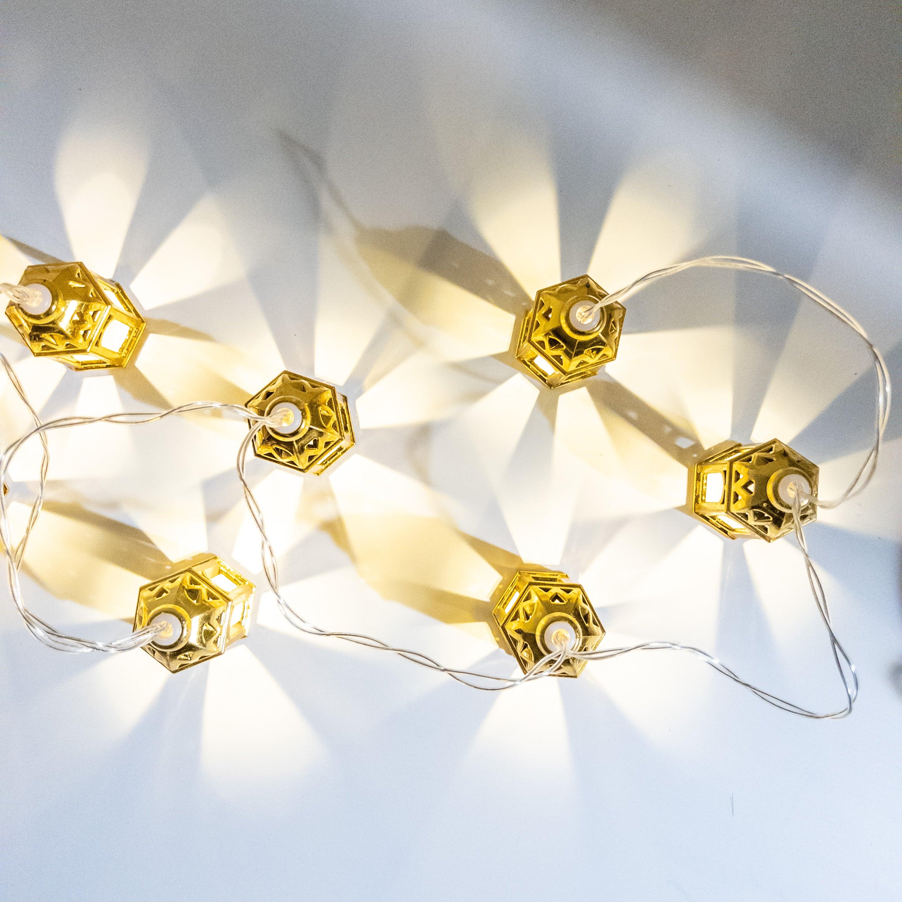 Golden Lanterns LED String Lights - eRayyan